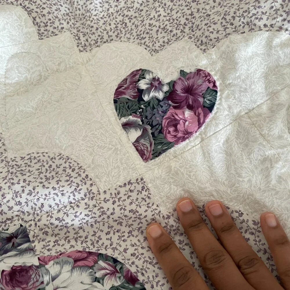 Heirloom Hand Stitched Amish Quilt, Stunning Vintage Heritage, Antique XL King - Picture 6 of 16